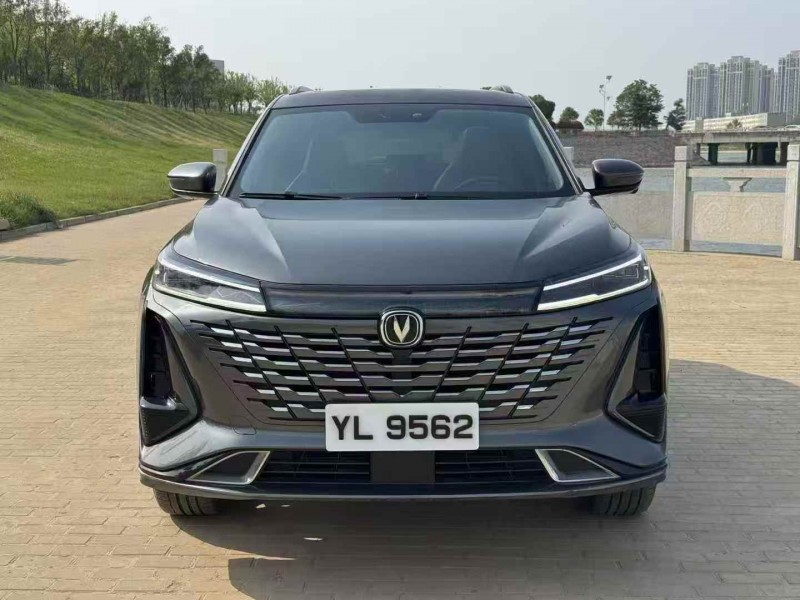 郑州23年长安汽车CS751