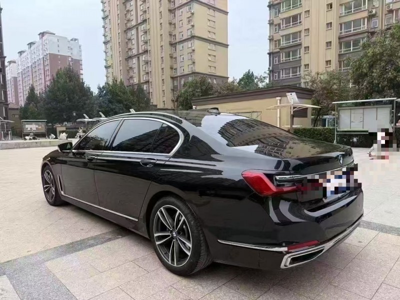 潍坊22年宝马7系8