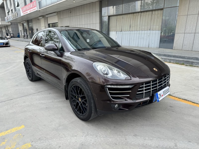 济宁15年保时捷Macan4