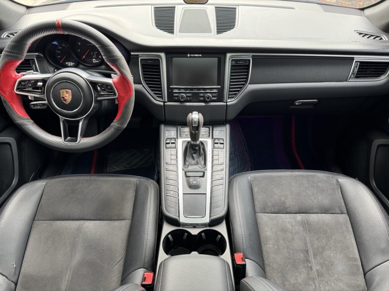 济宁15年保时捷Macan5
