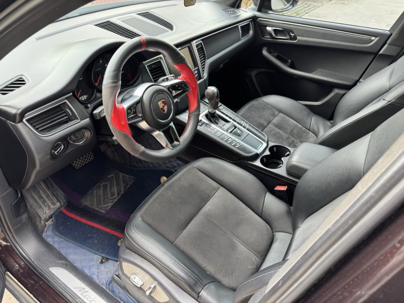 济宁15年保时捷Macan9