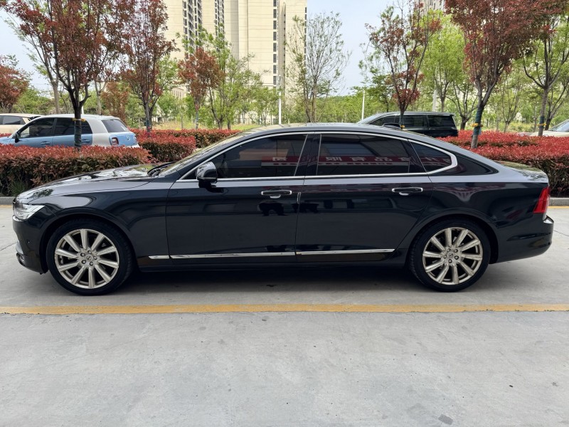 济宁17年沃尔沃S905