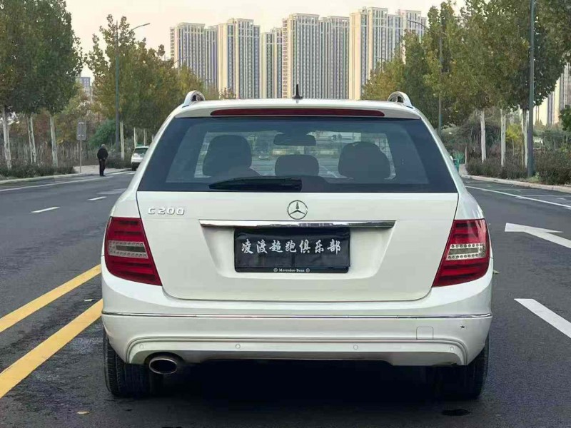 郑州13年奔驰C8