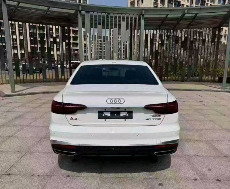 苏州23年奥迪A4L6