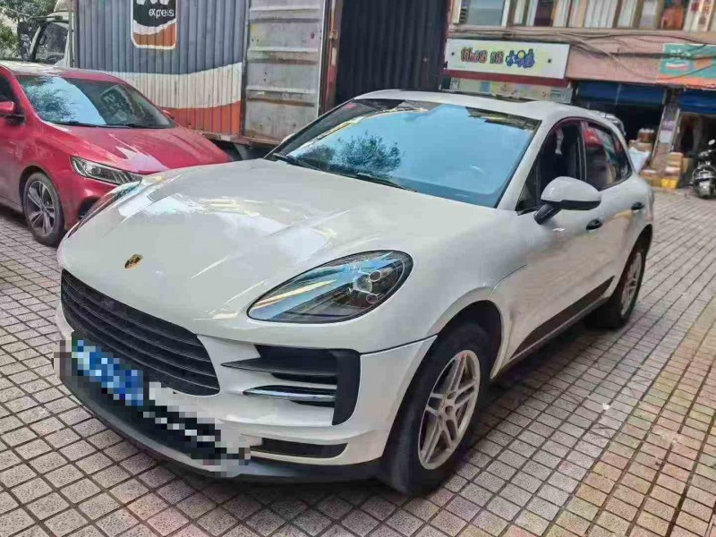 安顺19年保时捷Macan2