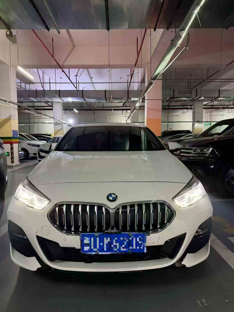 重庆23年宝马2系1