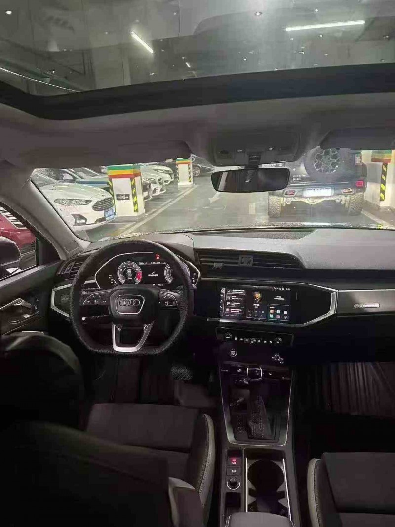 重庆23年奥迪Q34