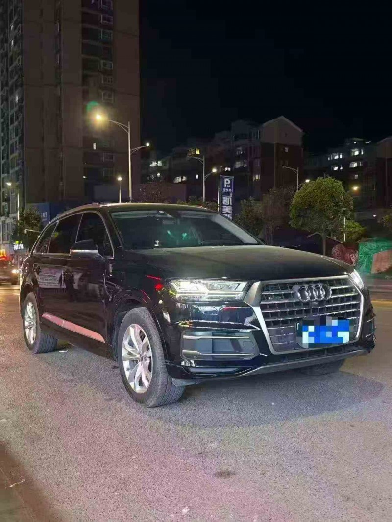 重庆19年奥迪Q71