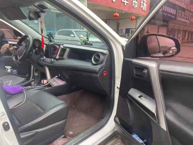 漳州18年丰田RAV4荣放6