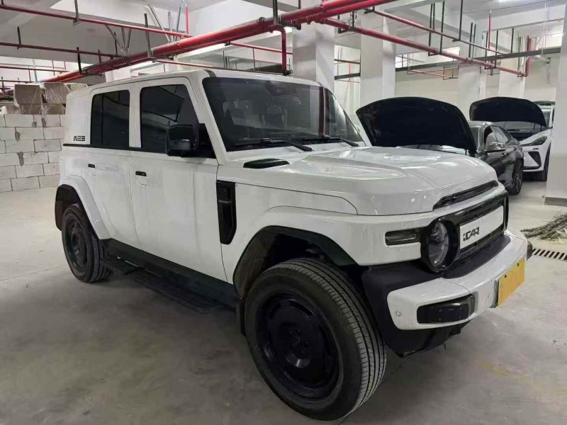 嘉兴25年奇瑞ICAR2