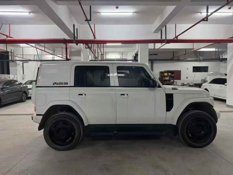 嘉兴25年奇瑞ICAR8