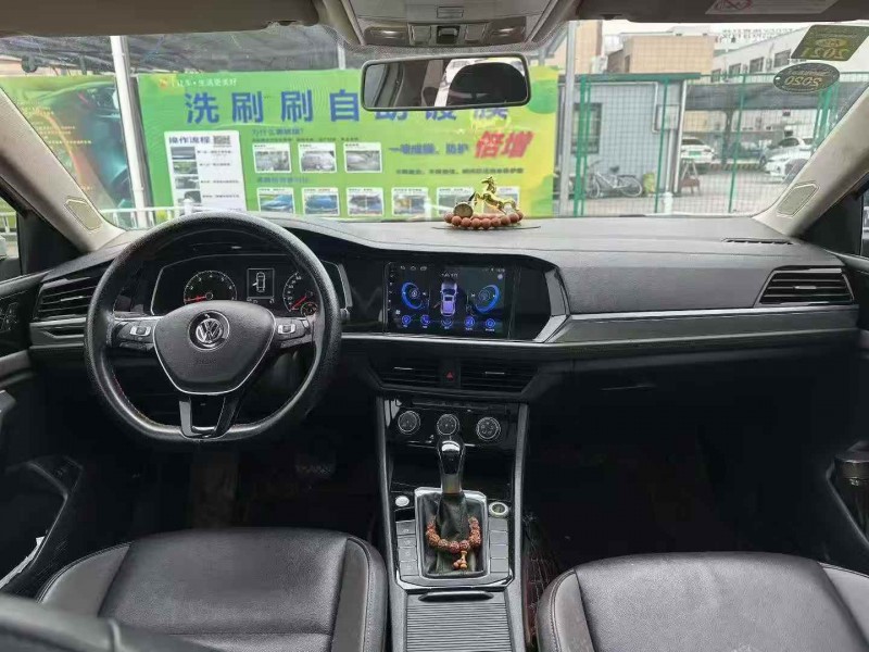 衢州19年大众速腾6