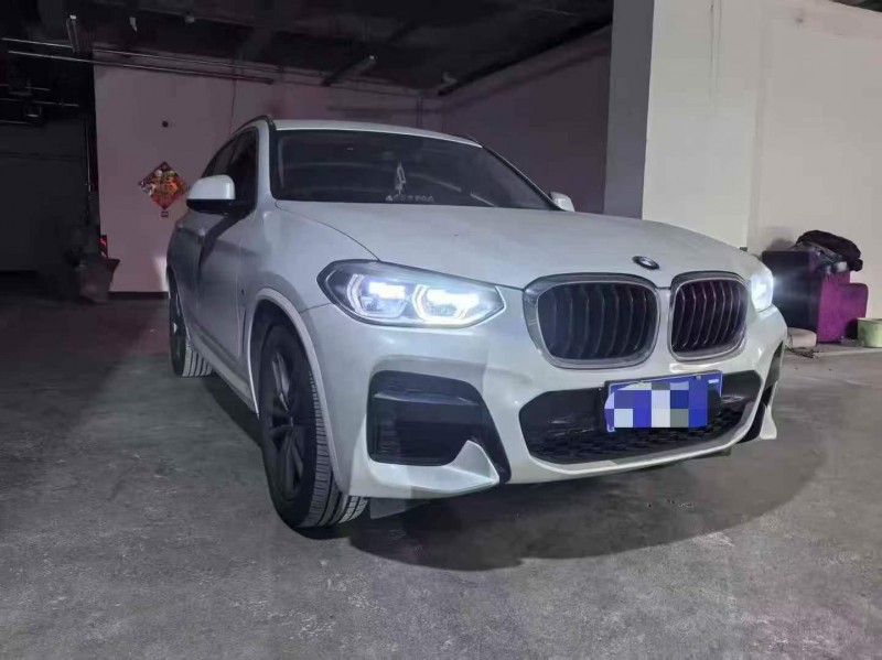 东营21年宝马X33