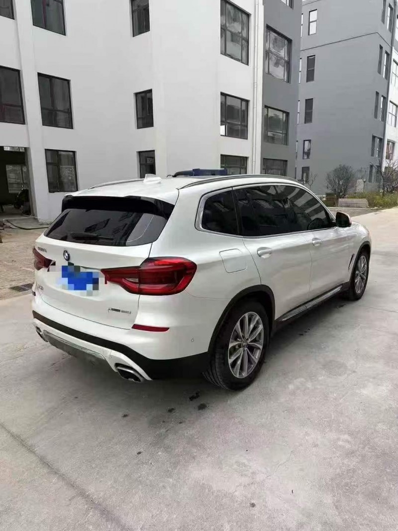 济宁20年宝马X37