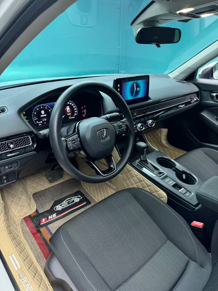 成都24年本田思域4