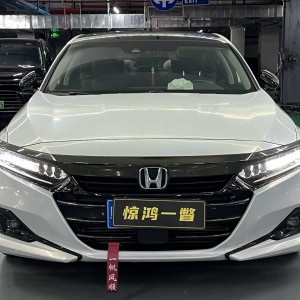 深圳22年本田雅阁