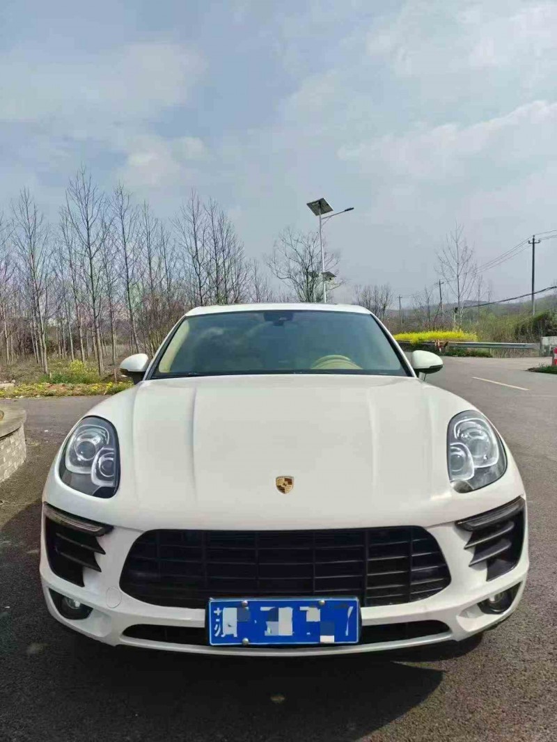 常州16年保时捷Macan1