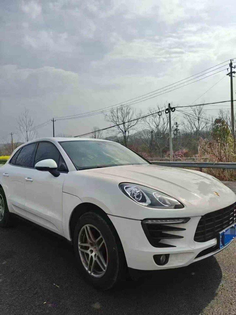 常州16年保时捷Macan3