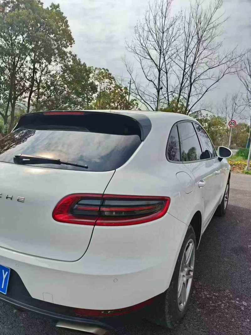 常州16年保时捷Macan8