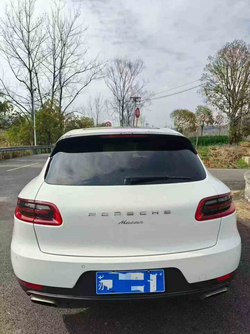 常州16年保时捷Macan9