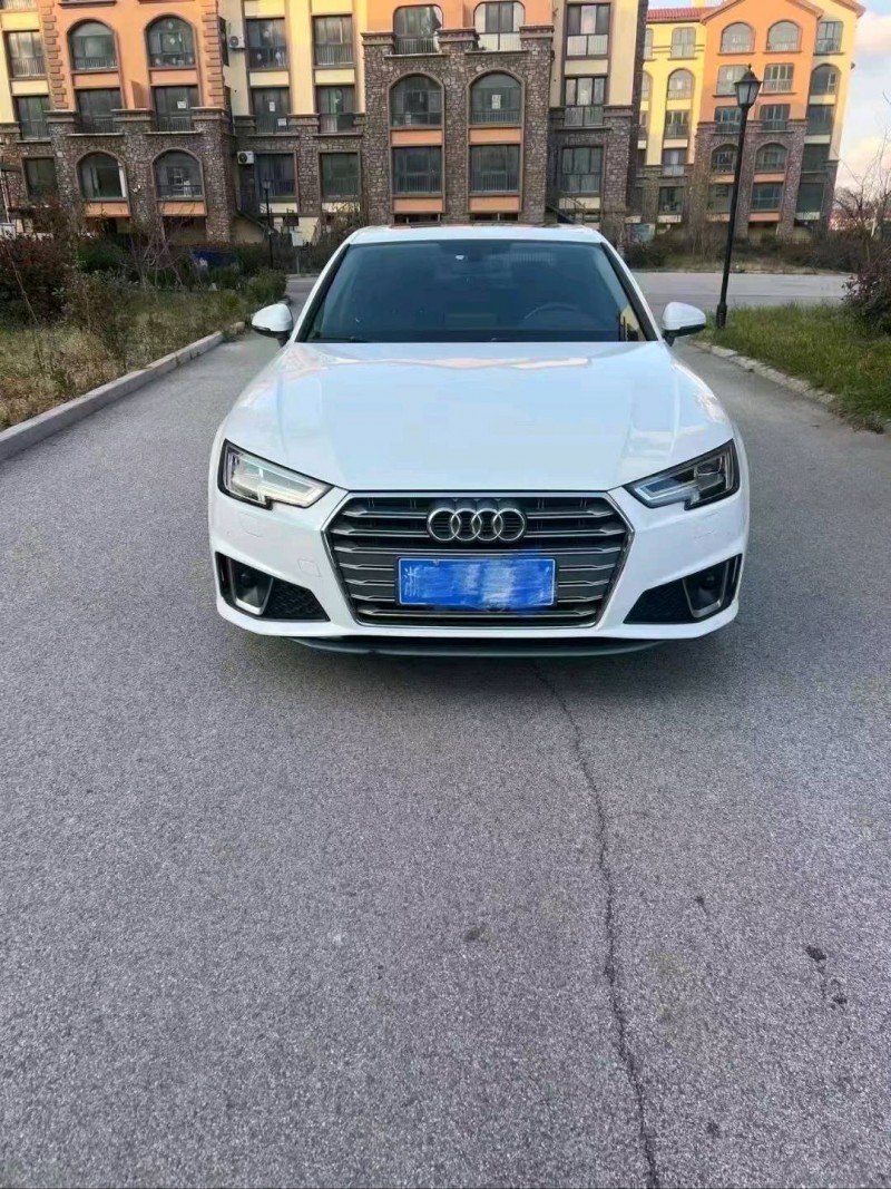 青岛19年奥迪A4L1