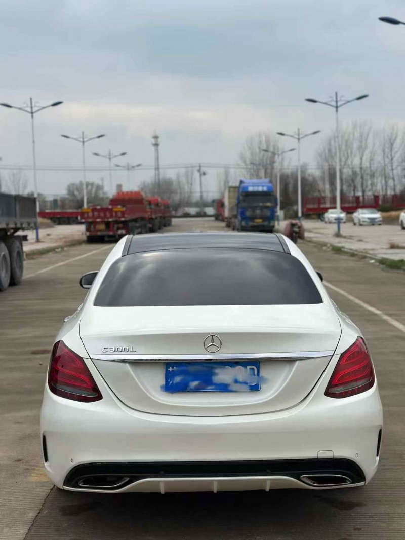 潍坊17年奔驰C9
