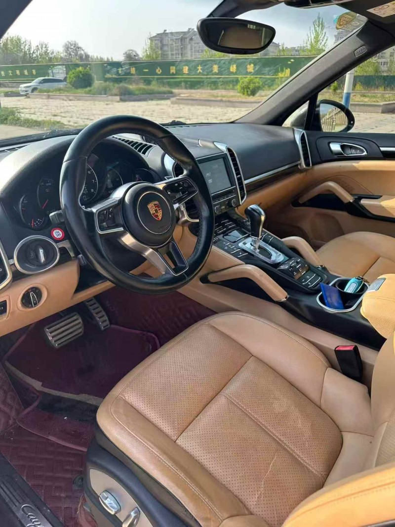 东营16年保时捷Macan4
