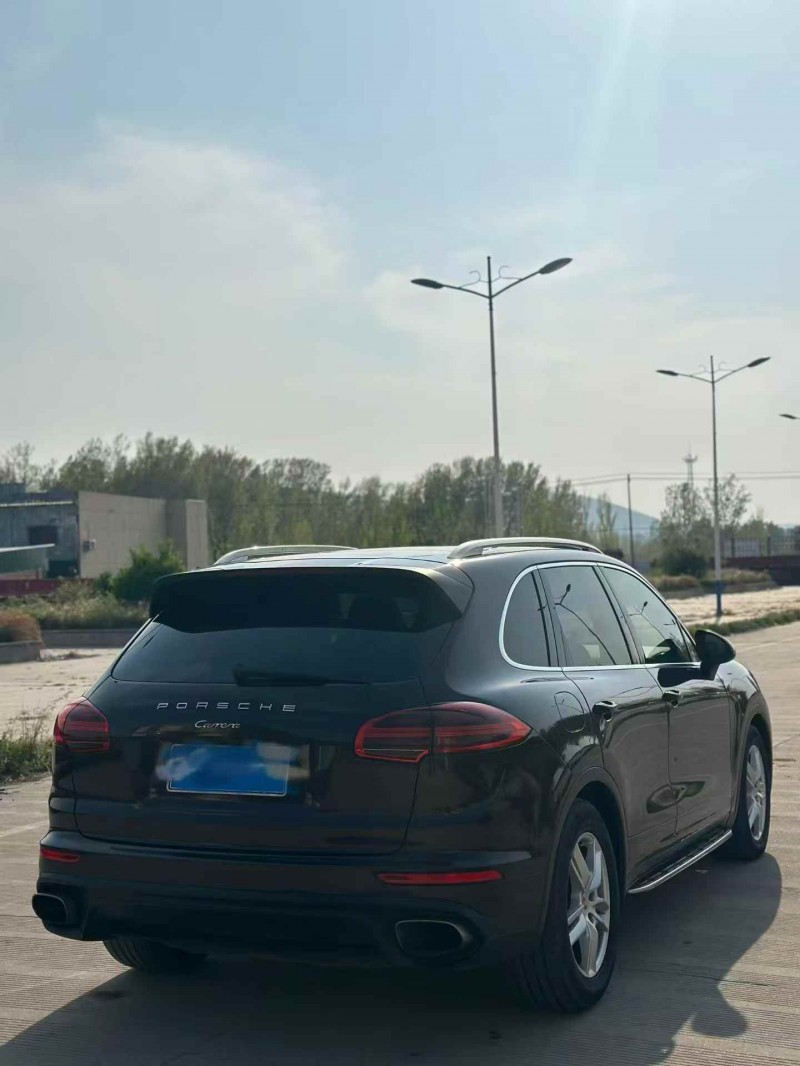 东营16年保时捷Macan8