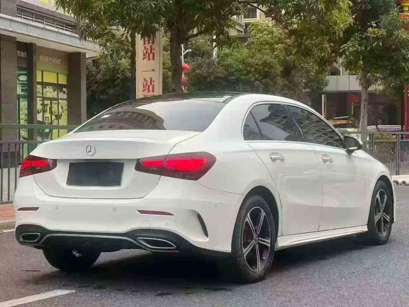 佛山23年奔驰A8