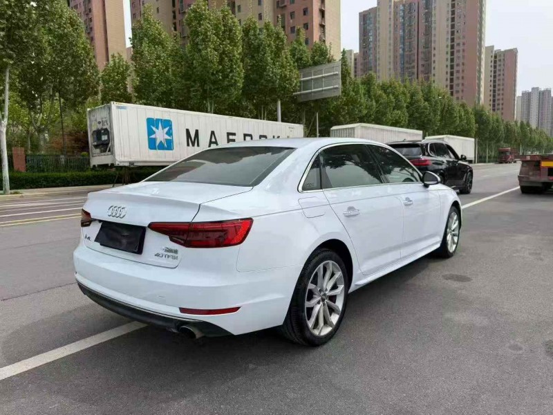 郑州17年奥迪A4L4