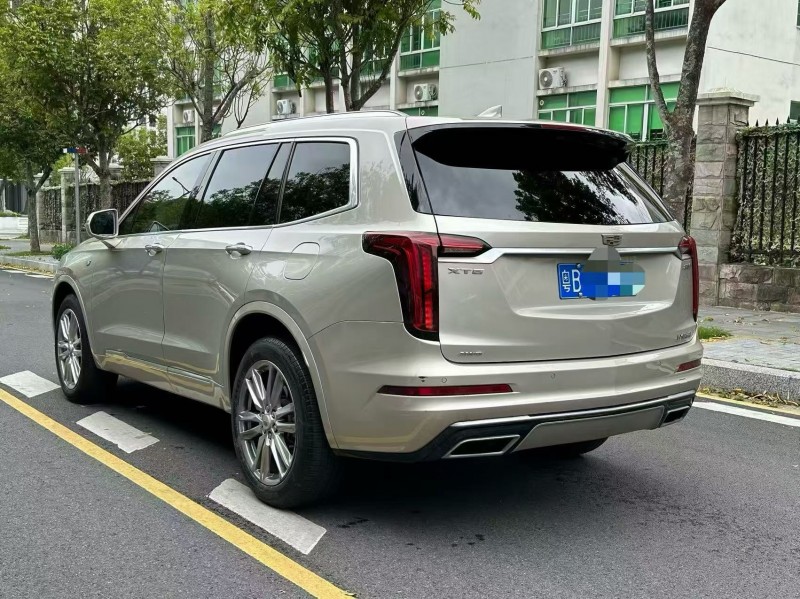 深圳22年凯迪拉克XT68