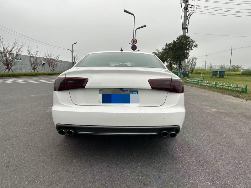 苏州14年奥迪A6L8