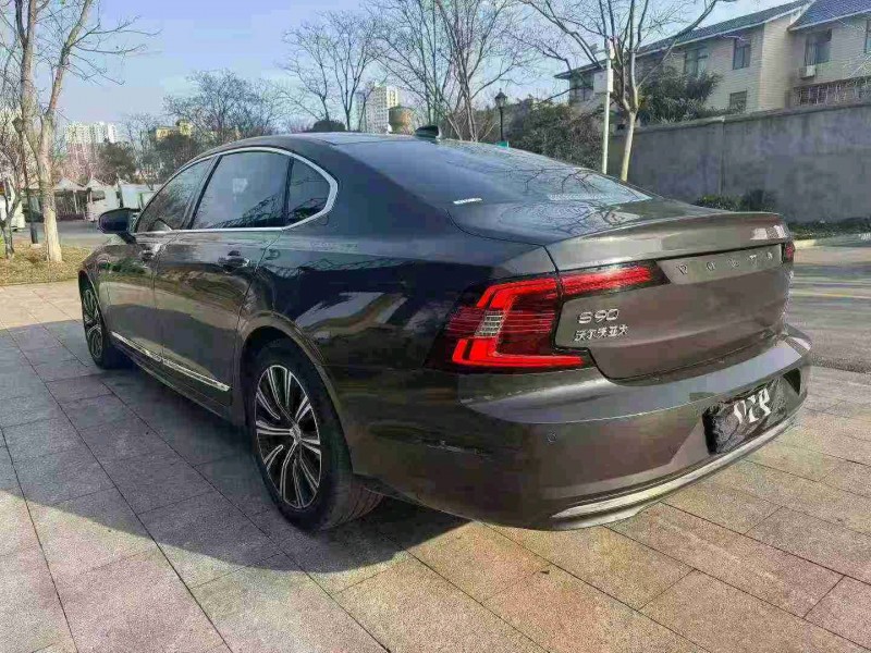 襄阳20年沃尔沃S907