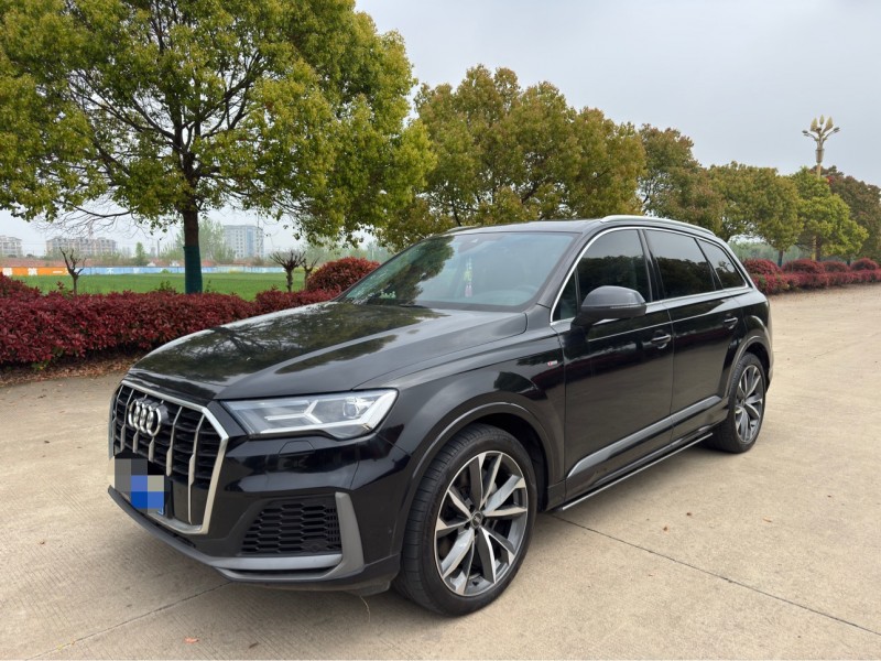 东莞22年奥迪Q73