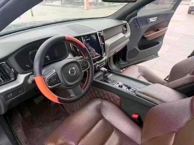 枣庄21年沃尔沃XC608