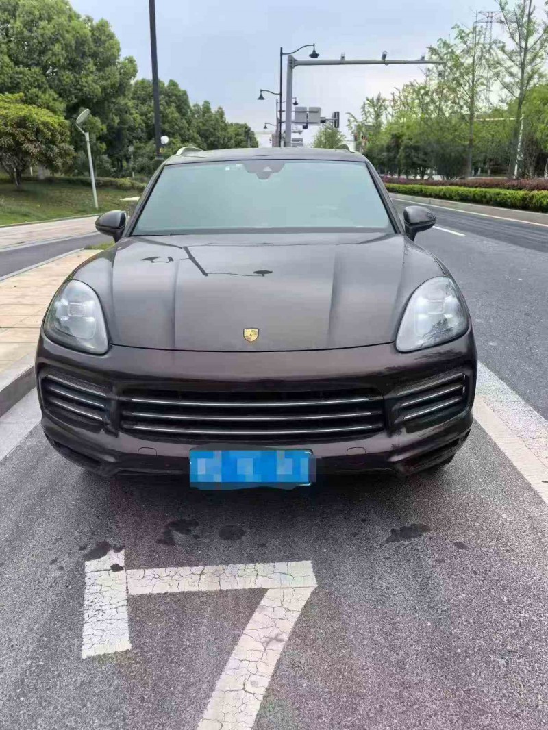 温州19年保时捷卡宴1
