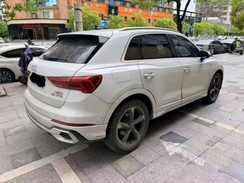 南昌24年奥迪Q36