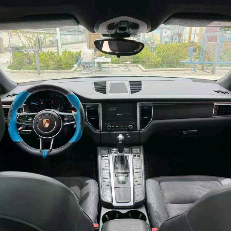 晋城16年保时捷Macan5