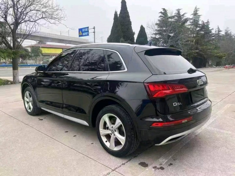 安阳21年奥迪Q57