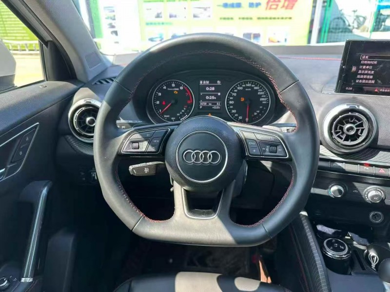湖州23年奥迪Q27