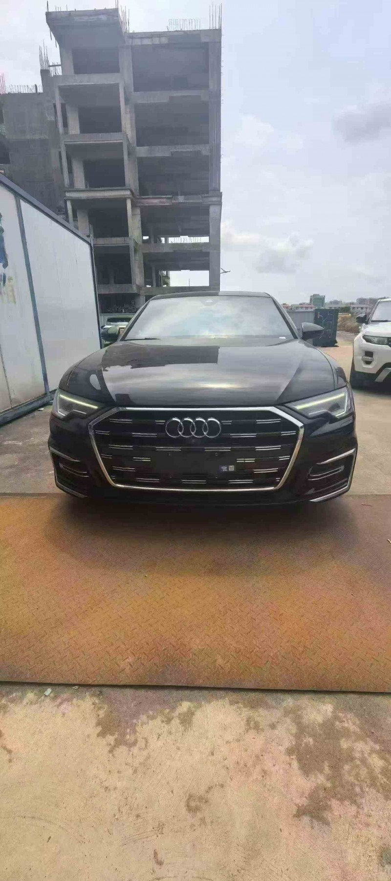 文昌23年奥迪A6L1