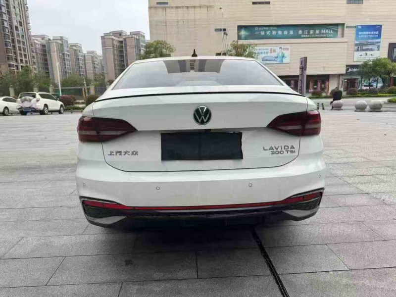 新余23年大众朗逸8