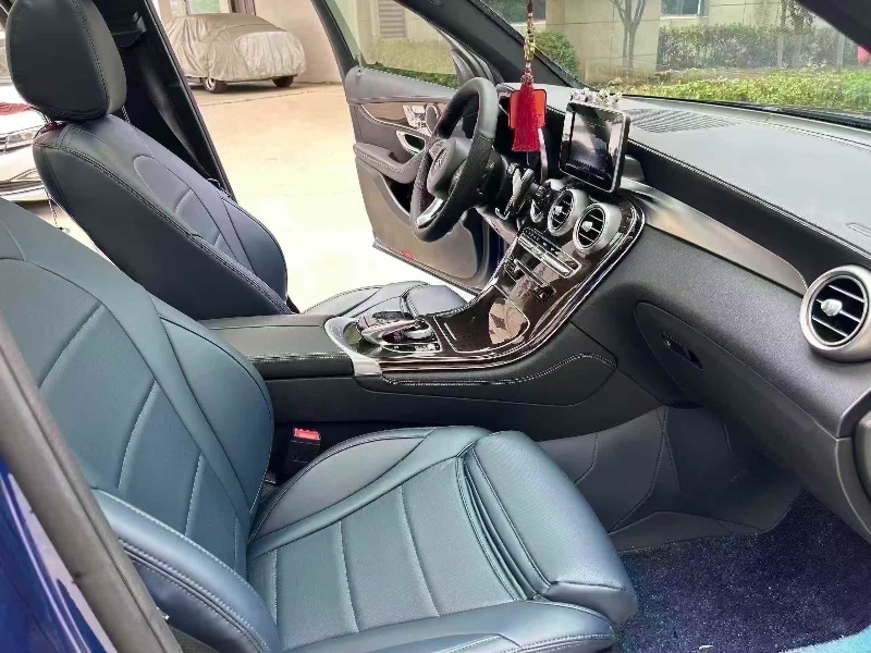 襄阳19年奔驰GLC7