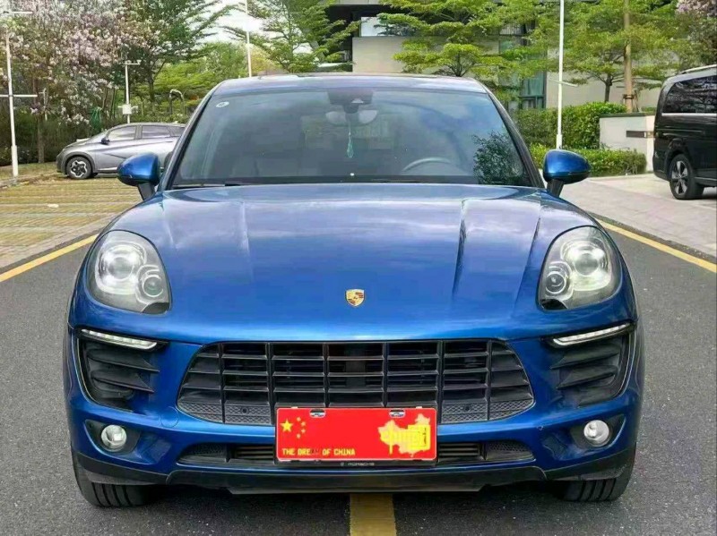 广州18年保时捷Macan1