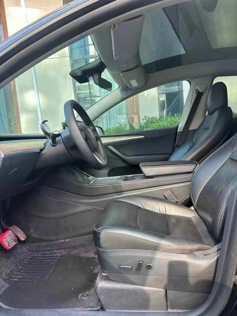 广州21年特斯拉MODEL Y8