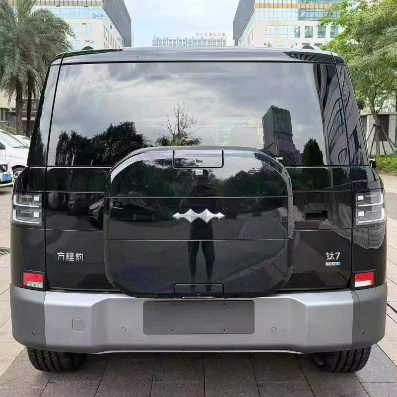 广州26年比亚迪方程豹9