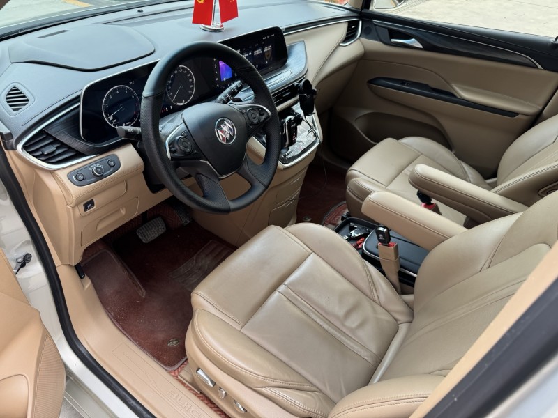 济宁20年别克GL86