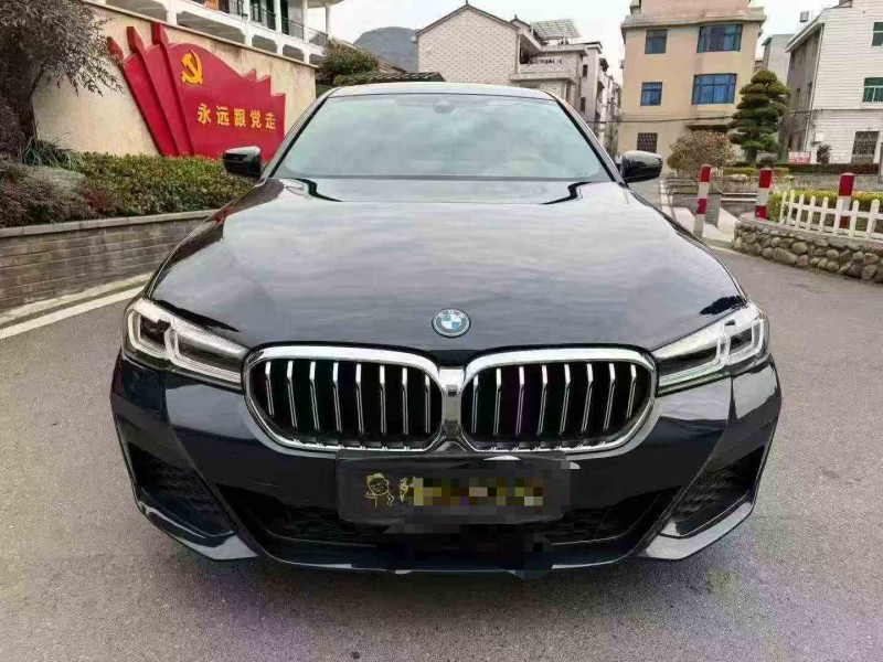 湖州22年宝马5系1