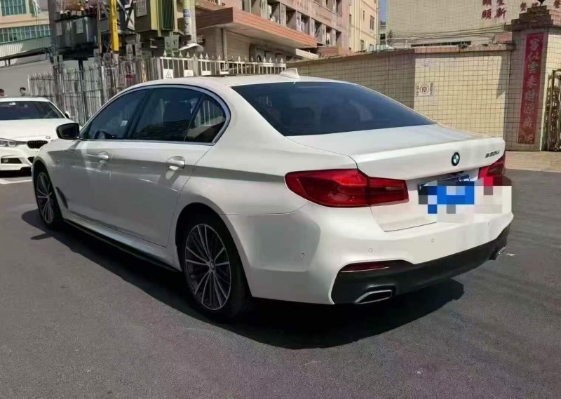 广州20年宝马5系8