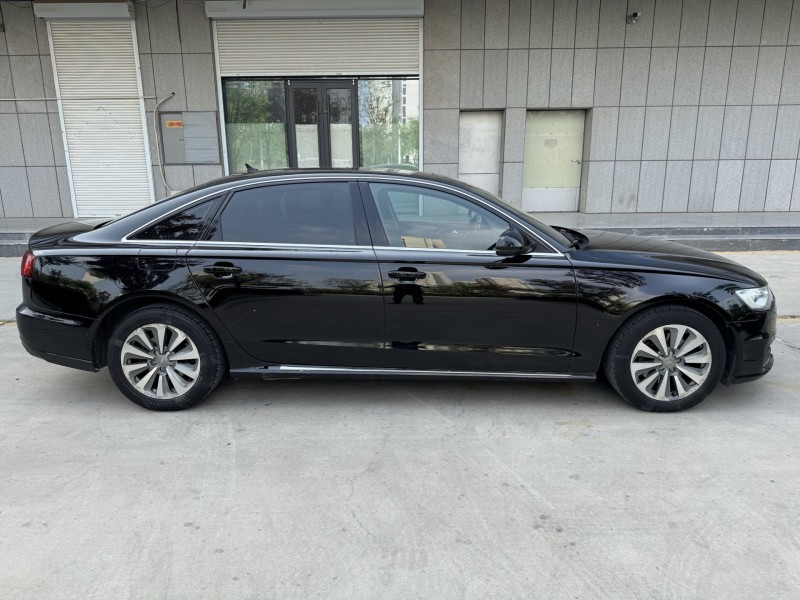 济宁16年奥迪A6L4